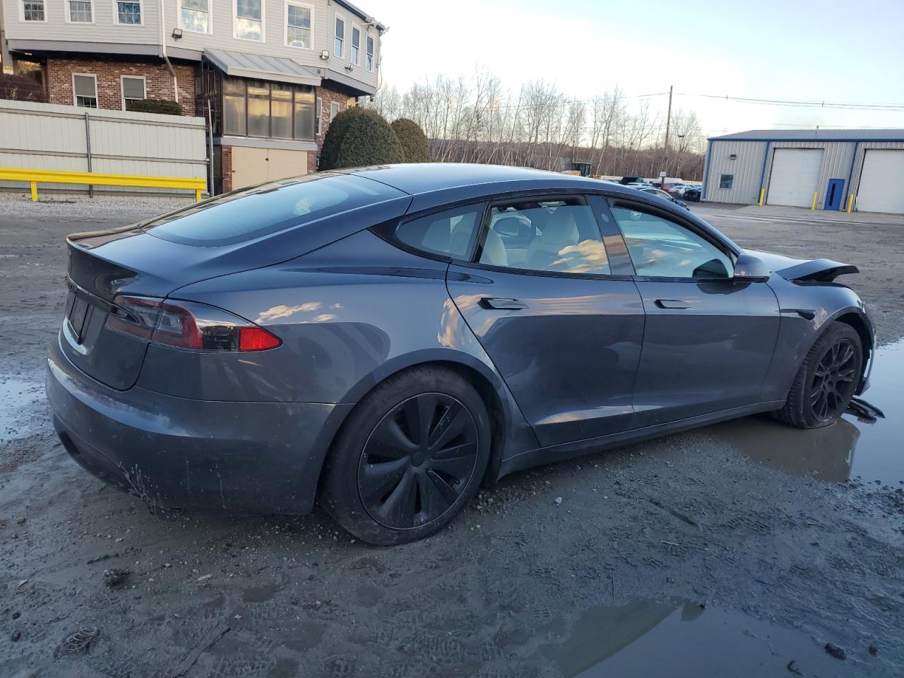 2022 TESLA MODEL S  VIN:5YJSA1E56NF461180