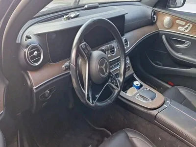 2021 Mercedes-Benz E 300 VIN: