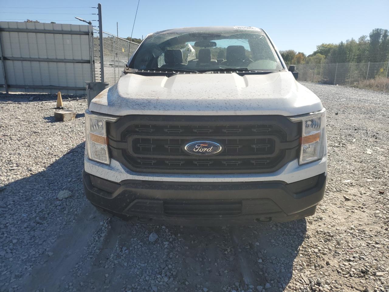 2022 FORD F150  VIN:1FTMF1EB5NKE26035