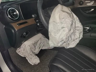 2017 Mercedes-Benz E 300 WDDZF4KB6HA250933 VIN:WDDZF4KB6HA250933