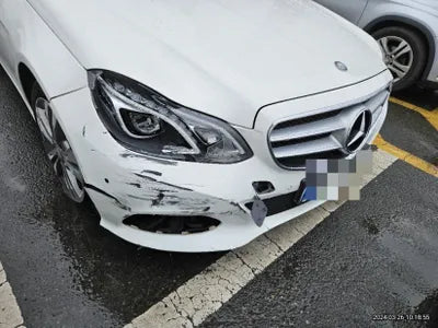 2015 Mercedes-Benz E 220 VIN: