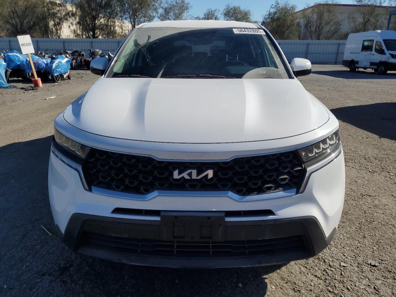 2022 KIA SORENTO LX VIN:5XYRGDLC8NG099989