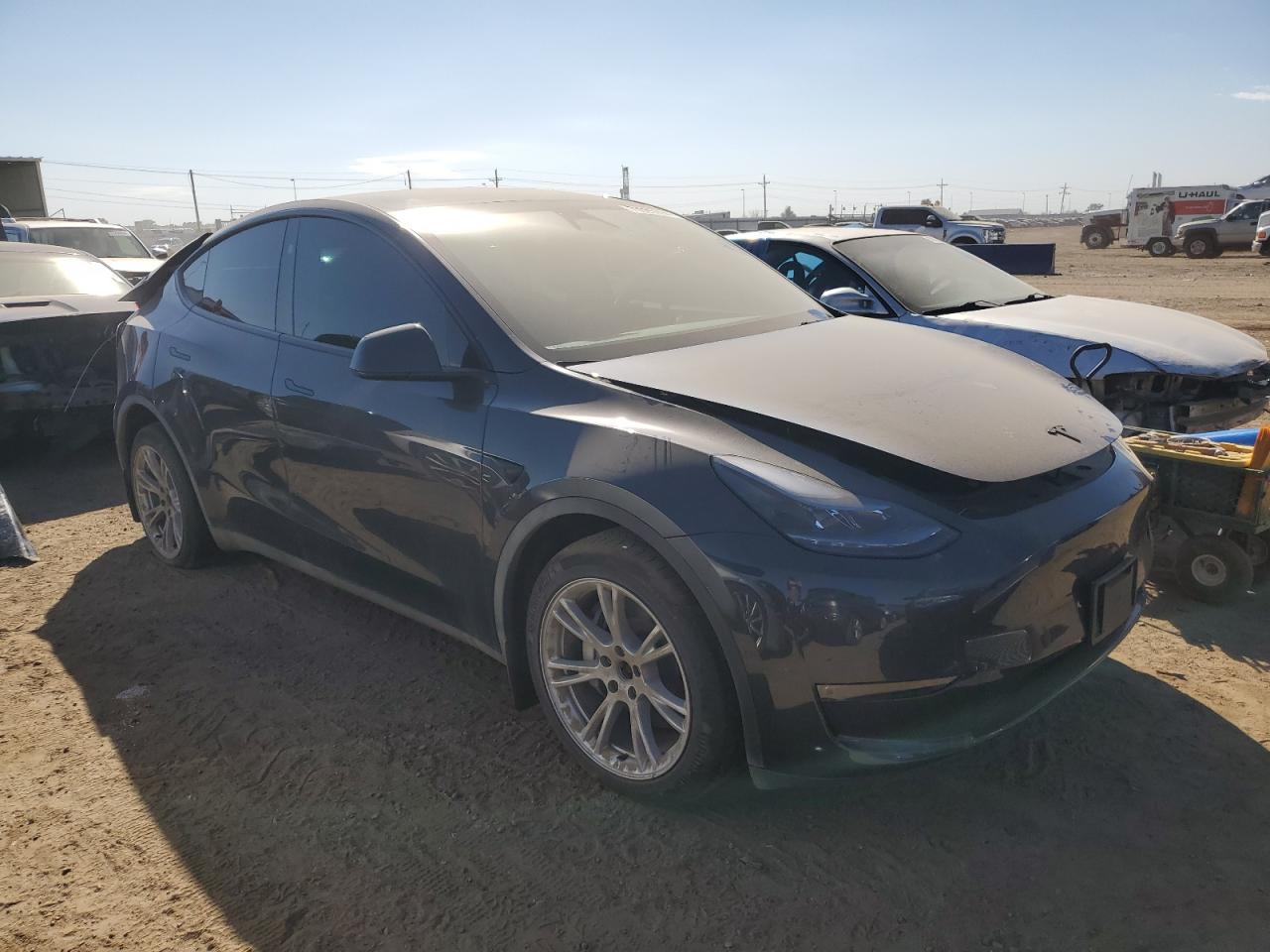 2024 TESLA MODEL Y  VIN:7SAYGDEE3RF991013