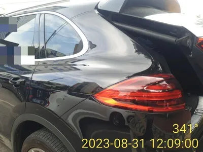 2015 Porsche Cayenne VIN: