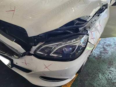 2016 Mercedes-Benz E 220 943KMWDDHF0CBXGB2 VIN:943KMWDDHF0CBXGB2