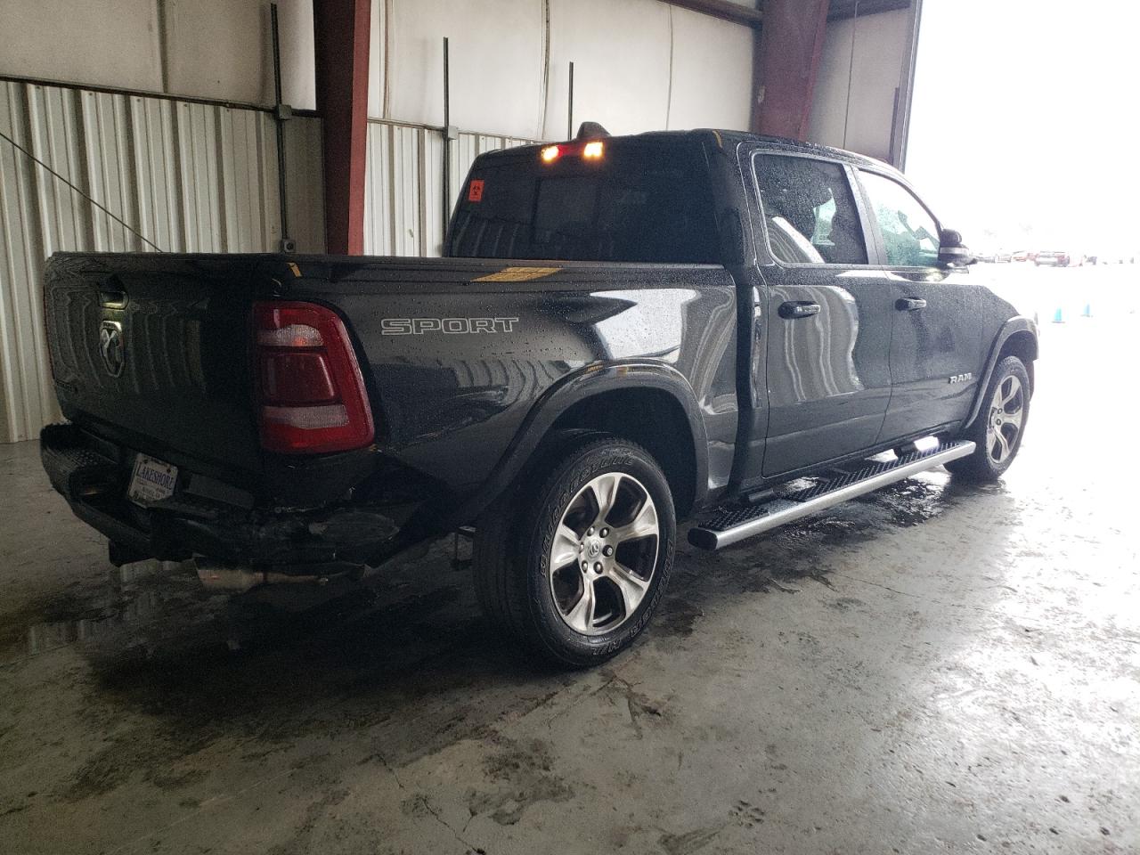 2022 RAM 1500 LARAMIE VIN:1C6RREJT0NN383135