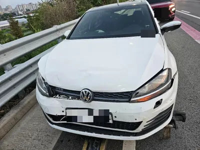 2016 Volkswagen Golf VIN: