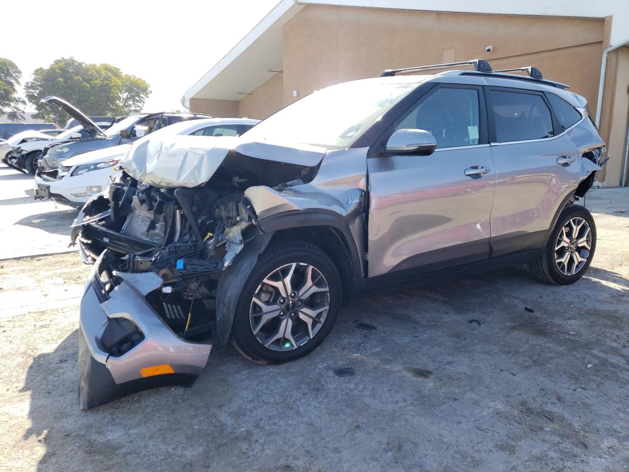2022 KIA SELTOS EX VIN:KNDERCAA2N7260659