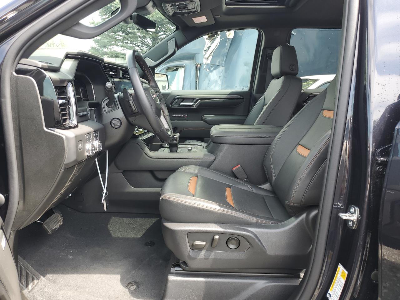 2023 GMC SIERRA K1500 AT4 VIN:1GTUUEE87PZ123379