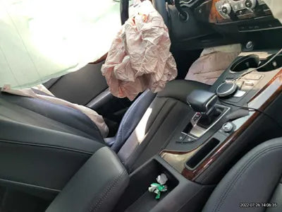 2016 Audi A4 WAUZZZF40GA068716 VIN:WAUZZZF40GA068716