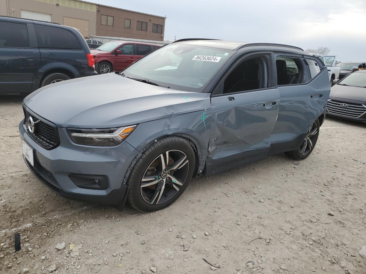 2022 VOLVO XC40 T5 R-DESIGN VIN:YV4162UM4N2662345
