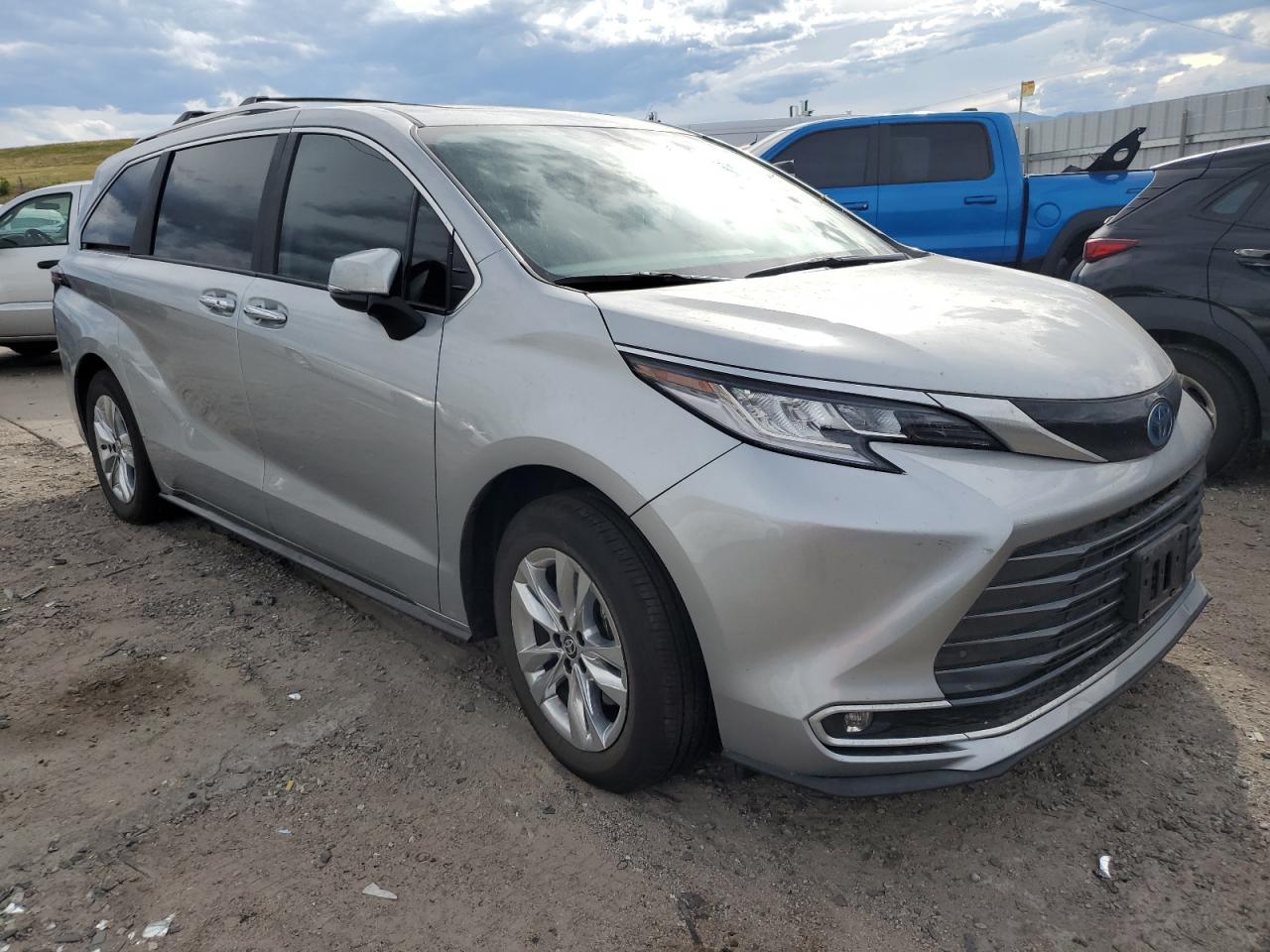 2024 TOYOTA SIENNA LIMITED VIN:5TDZSKFC9RS119111