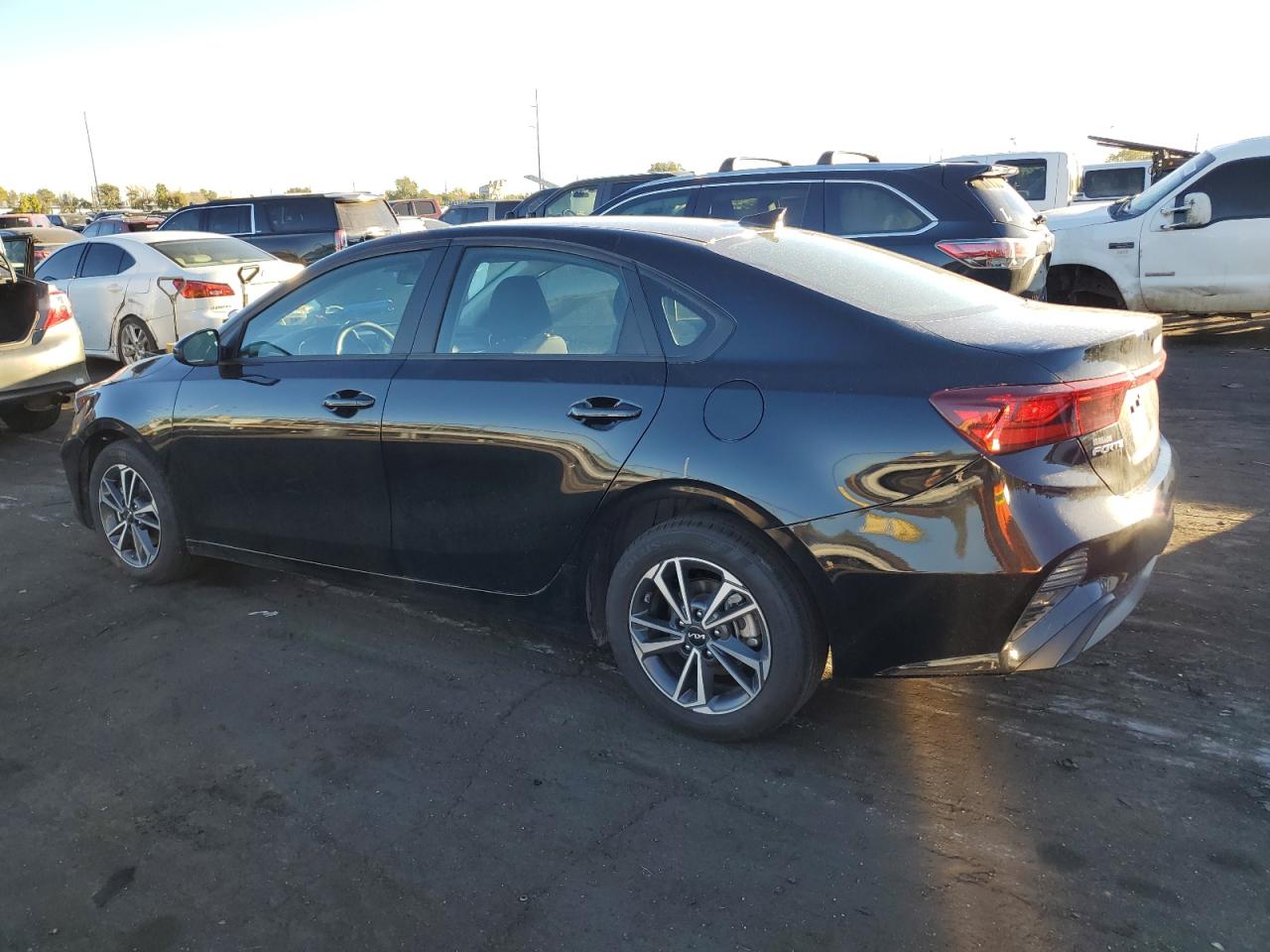 2024 KIA FORTE LX VIN:3KPF24AD1RE704841