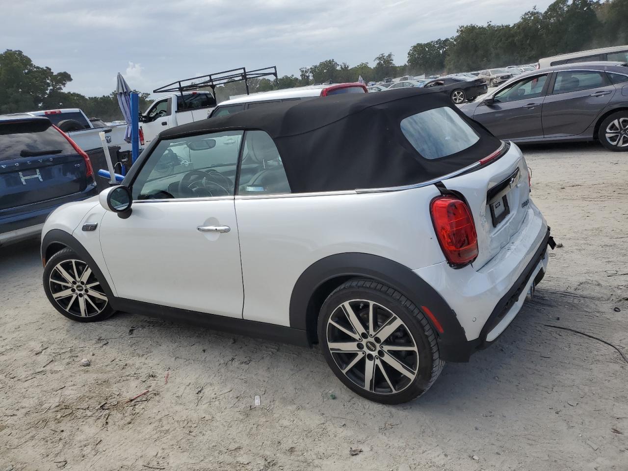 2024 MINI COOPER S VIN:WMW43DL09R3R47834