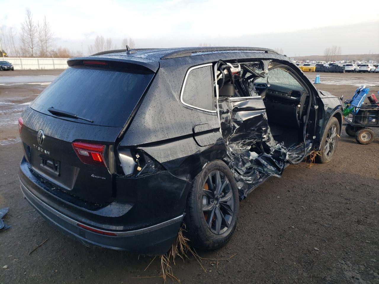 2024 VOLKSWAGEN TIGUAN SE VIN:3VV2B7AX3RM159341