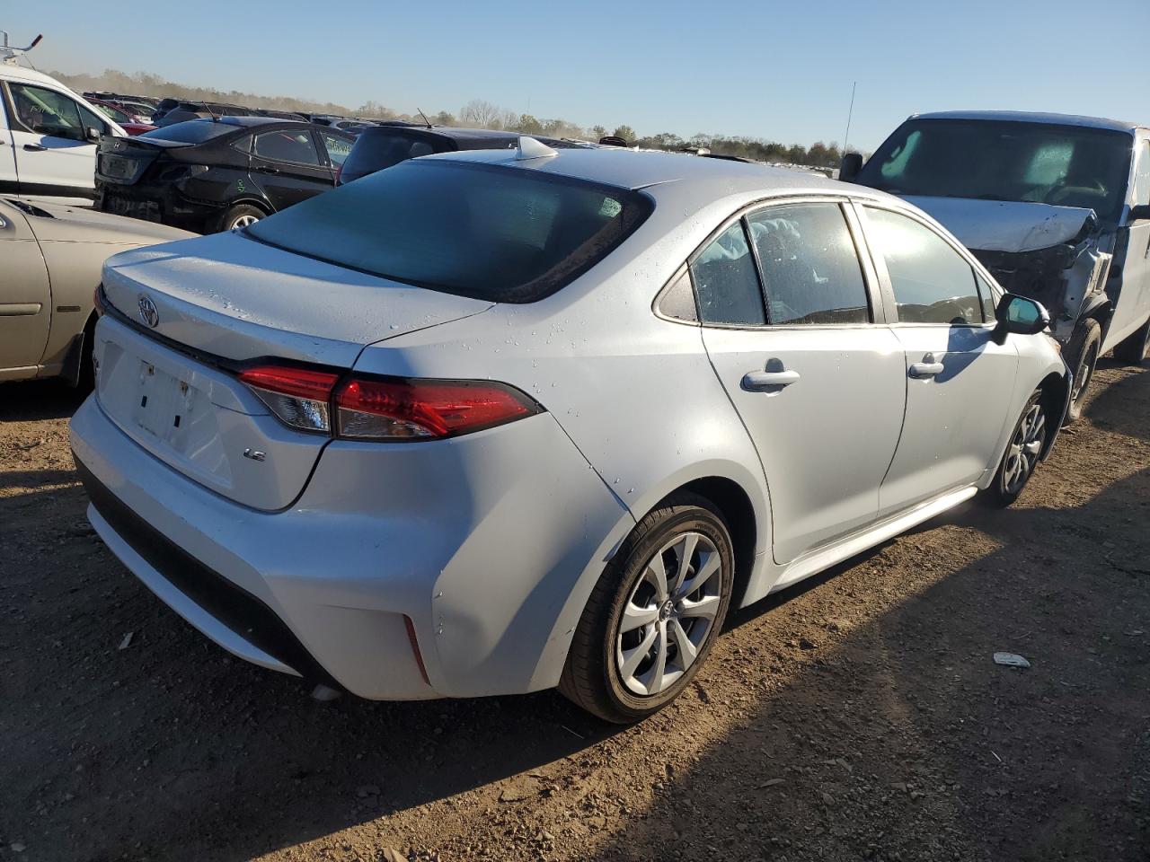 2022 TOYOTA COROLLA LE VIN:5YFEPMAE9NP297186