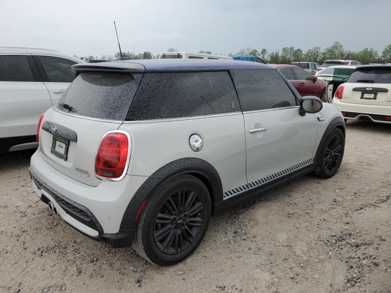 2022 MINI COOPER S VIN:WMW53DH03N2S32416