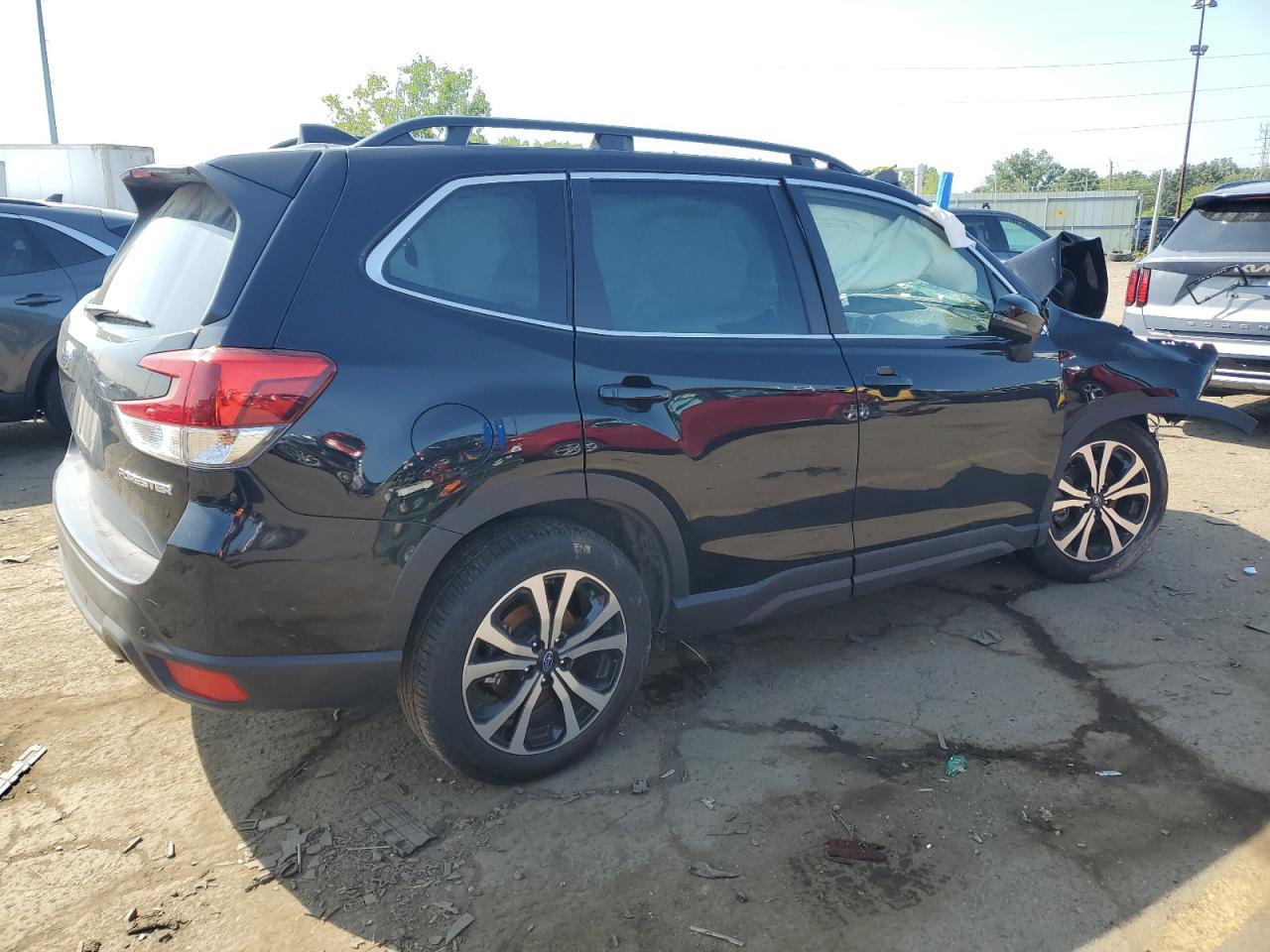 2023 SUBARU FORESTER LIMITED VIN:JF2SKAPCXPH485379