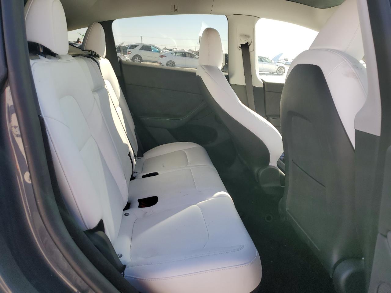 2023 TESLA MODEL Y  VIN:7SAYGDEE5PA100116