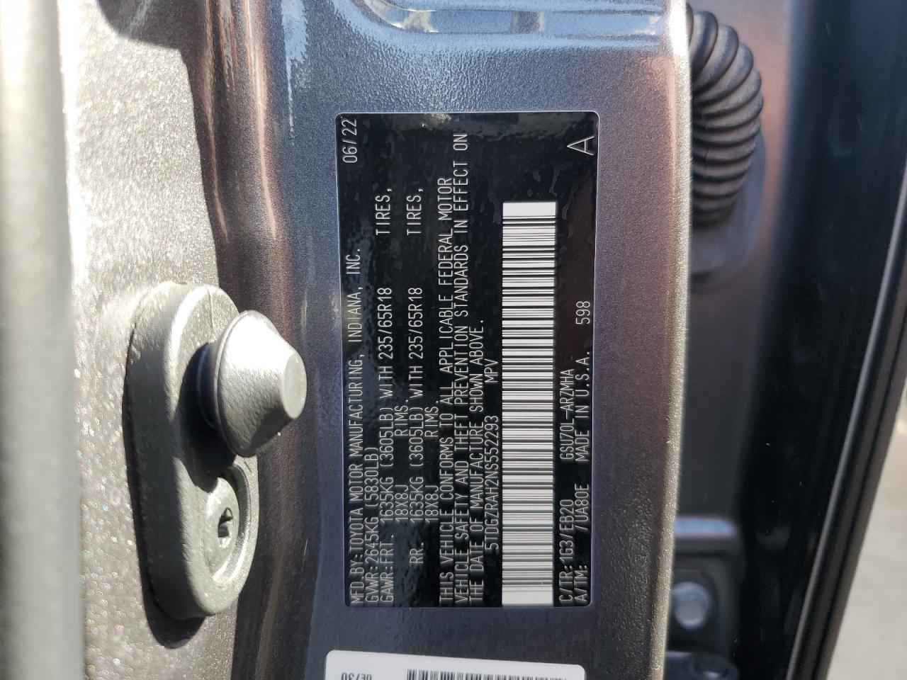 2022 TOYOTA HIGHLANDER XLE VIN:5TDGZRAH2NS552293