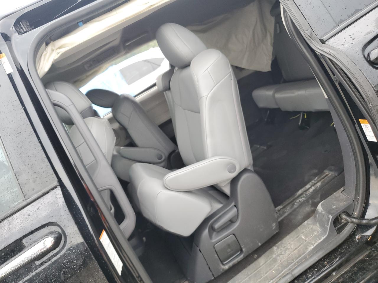 2022 TOYOTA SIENNA XLE VIN:5TDYRKEC6NS112524