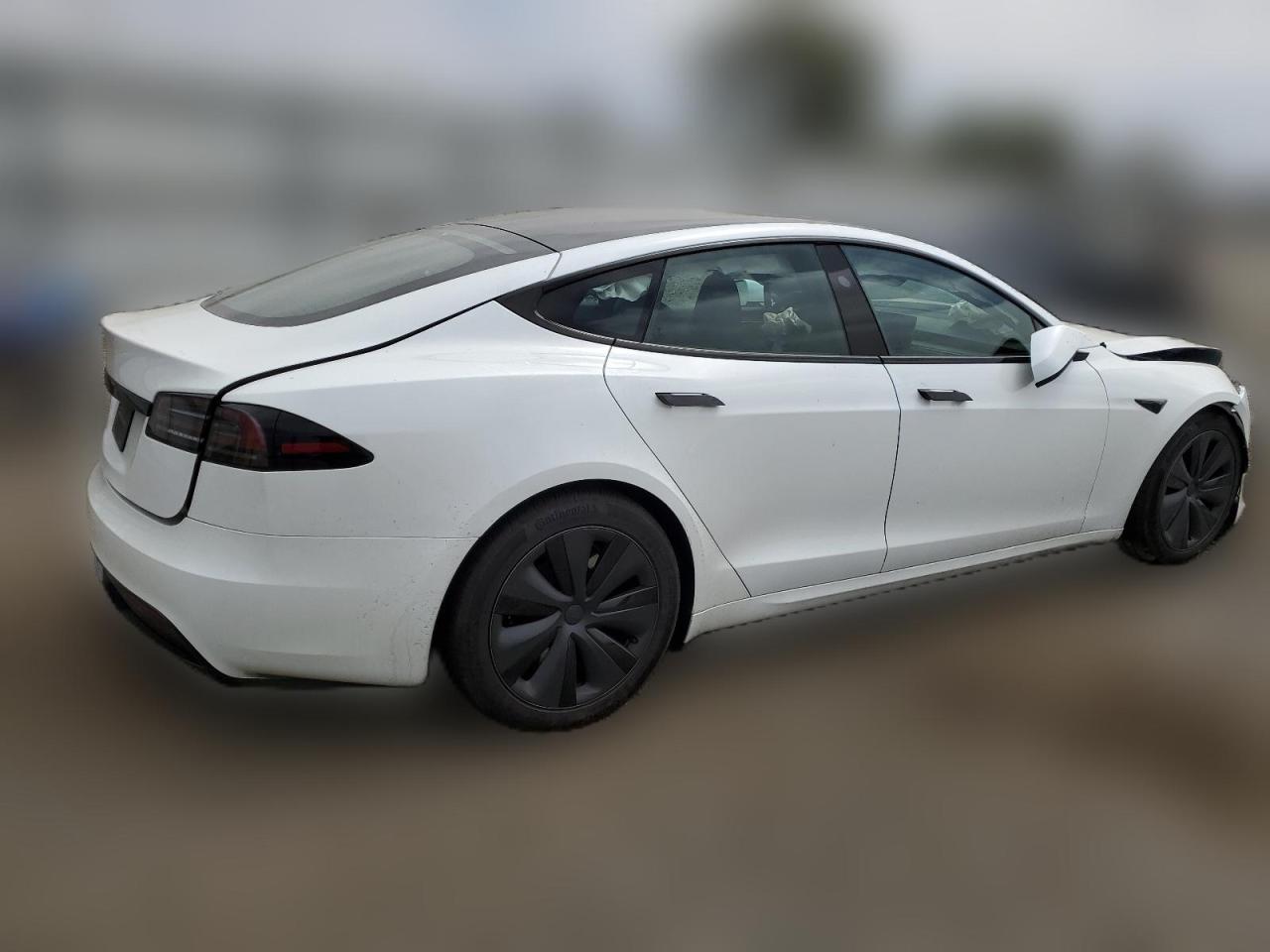 2023 TESLA MODEL S  VIN:5YJSA1E57PF528386