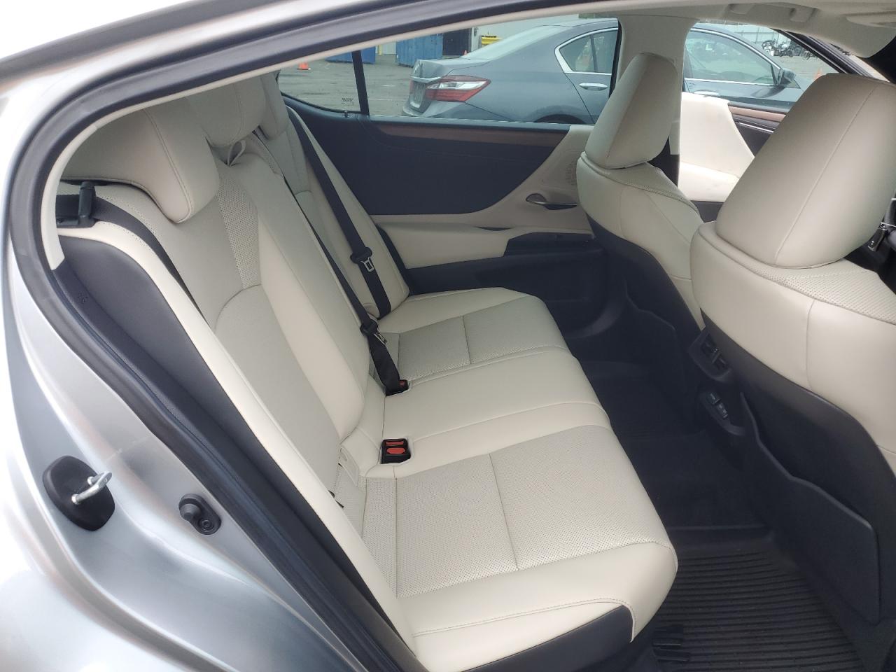 2024 LEXUS ES 300H BASE VIN:58ADA1C16RU049996