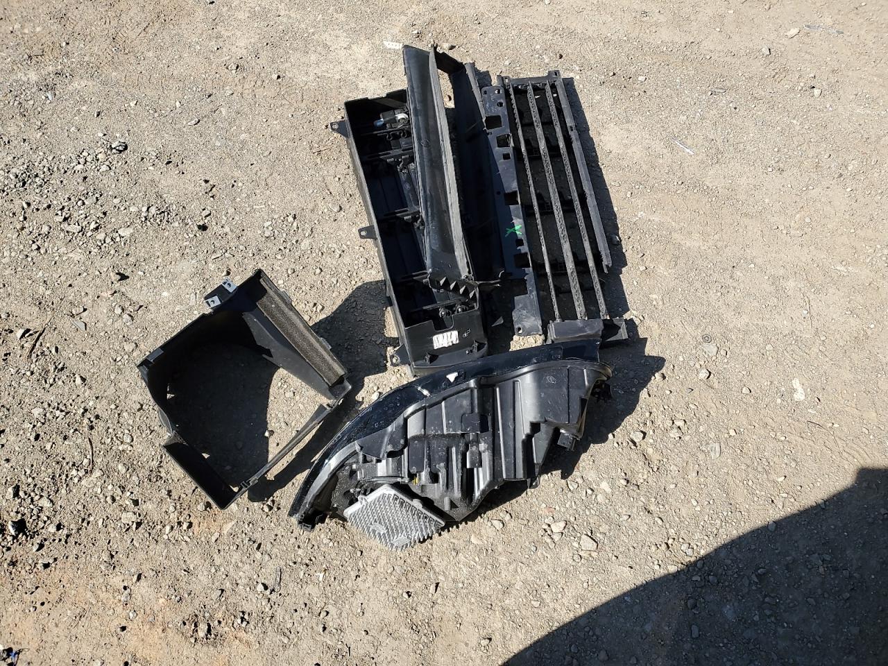 2024 JAGUAR XF R-DYNAMIC SE VIN:SAJBL4GX4RCY95130