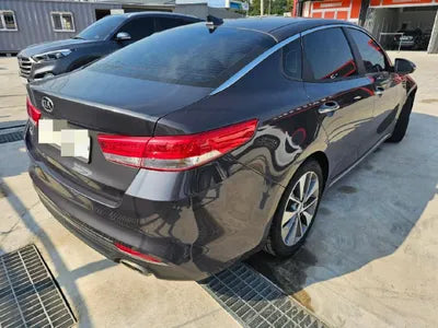 2016 Kia K5 VIN: