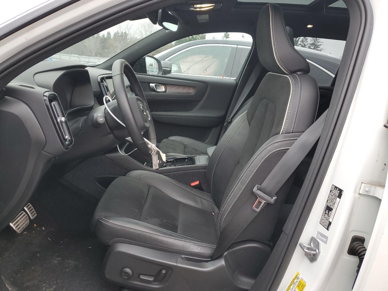 2022 VOLVO XC40 P8 RECHARGE PLUS VIN:YV4ED3UR7N2687023