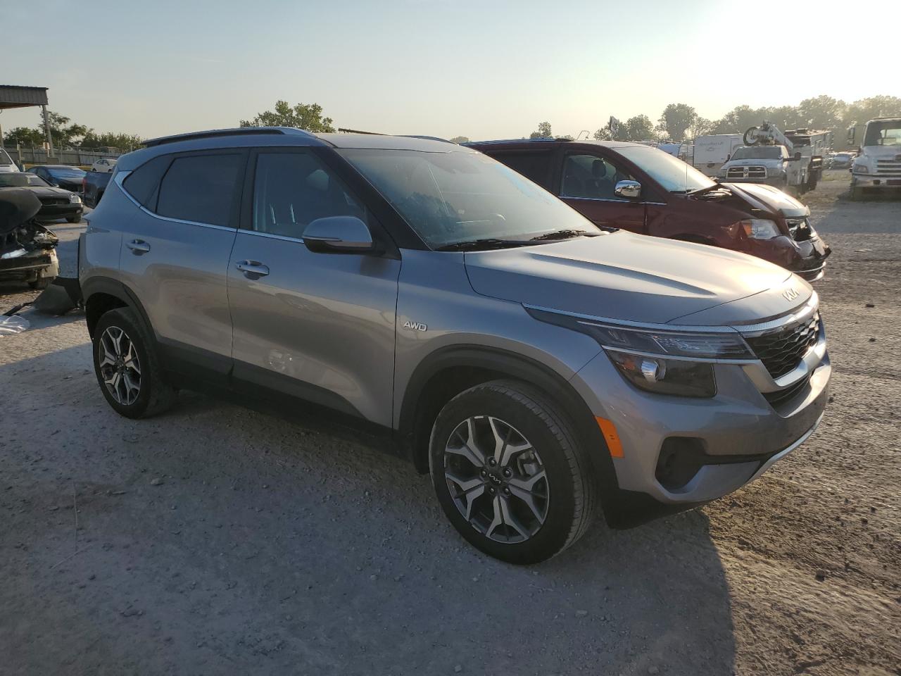 2022 KIA SELTOS EX VIN:KNDERCAA2N7304773