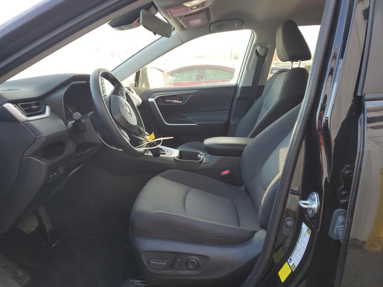 2022 TOYOTA RAV4 XLE VIN:2T3W1RFV2NW231824