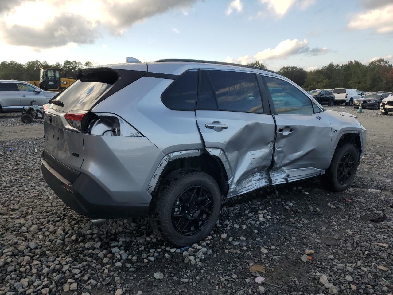 2023 TOYOTA RAV4 XLE VIN:2T3W1RFV4PC225463