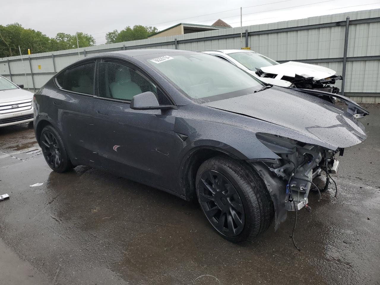 2024 TESLA MODEL Y  VIN:7SAYGDEE5RA233672