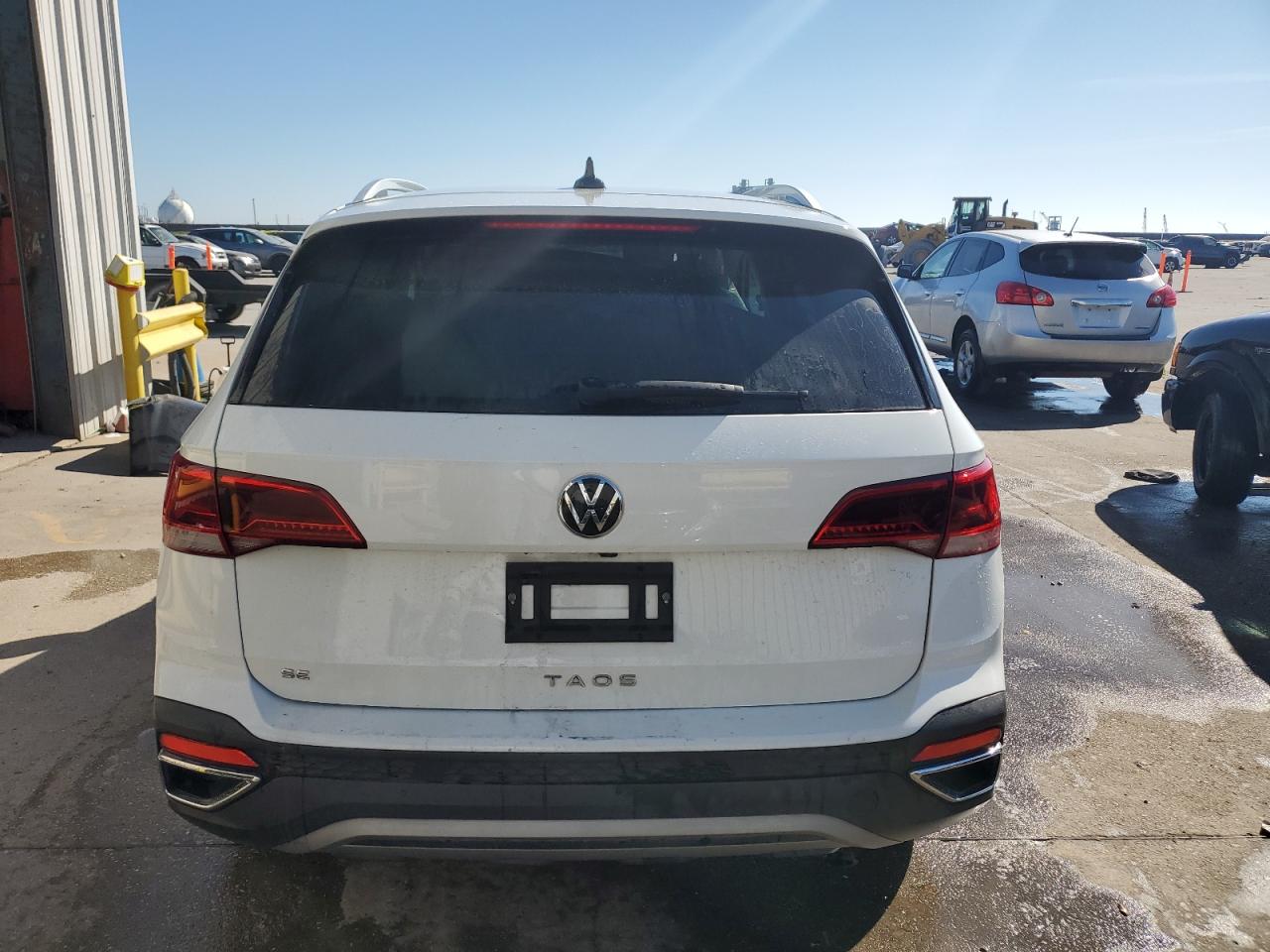 2022 VOLKSWAGEN TAOS SE VIN:3VVRX7B21NM007488