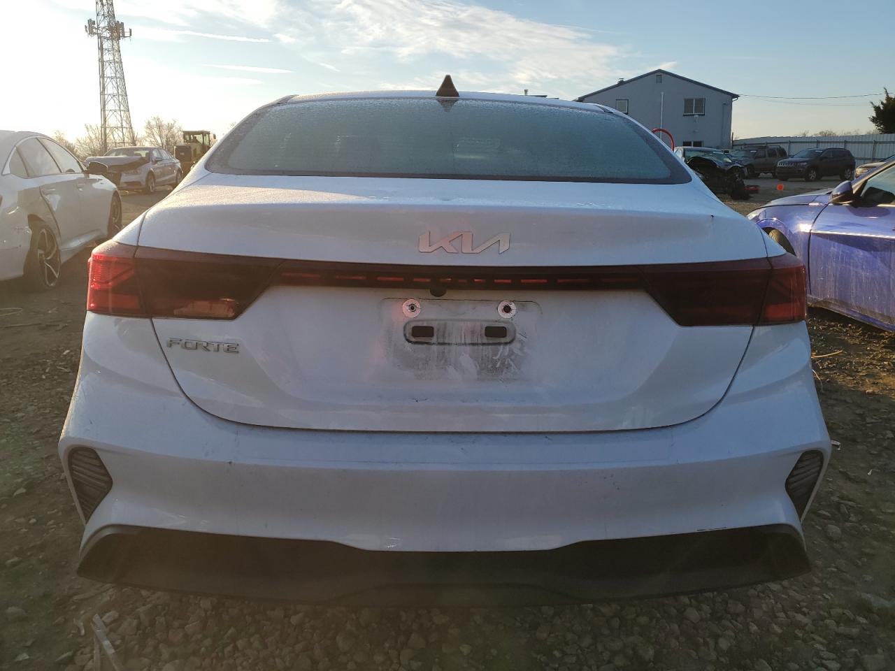 2022 KIA FORTE FE VIN:3KPF24ADXNE499708