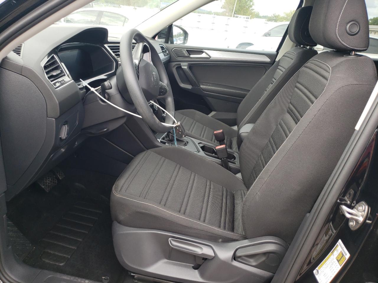 2023 VOLKSWAGEN TIGUAN S VIN:3VVRB7AX2PM038134
