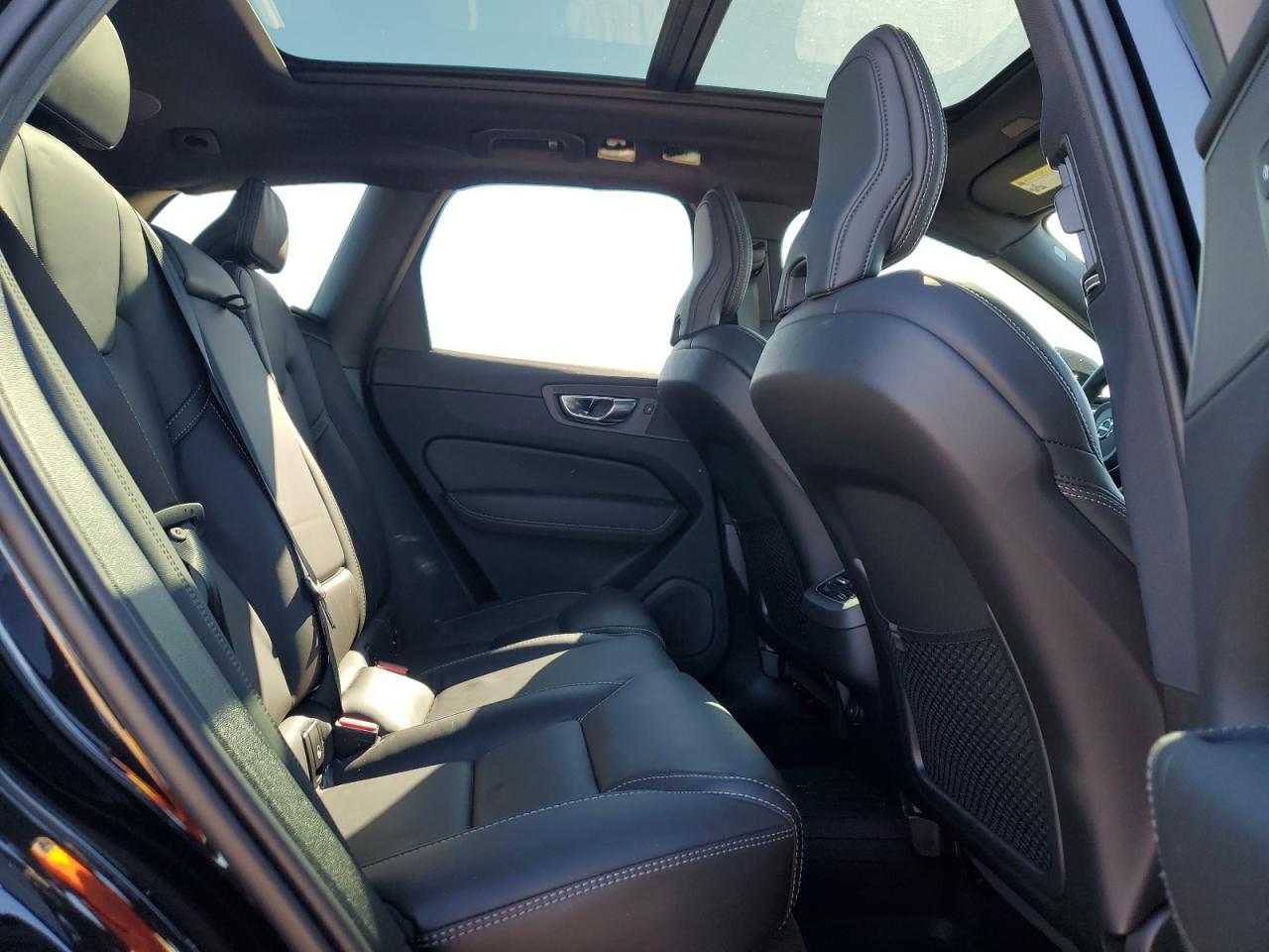 2024 VOLVO XC60 ULTIMATE VIN:YV4L12RJ1R1924467