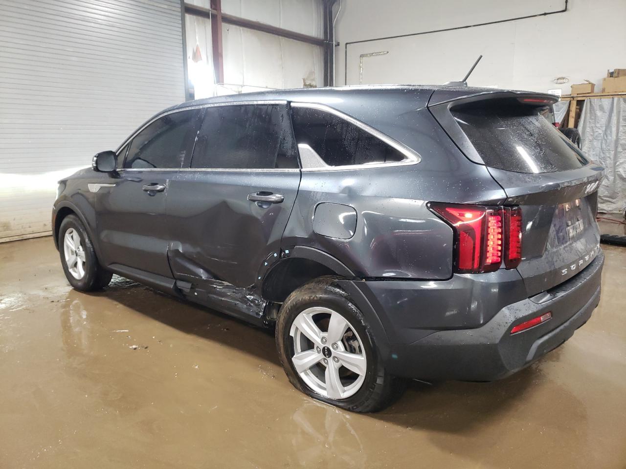 2022 KIA SORENTO LX VIN:5XYRG4LC4NG125956