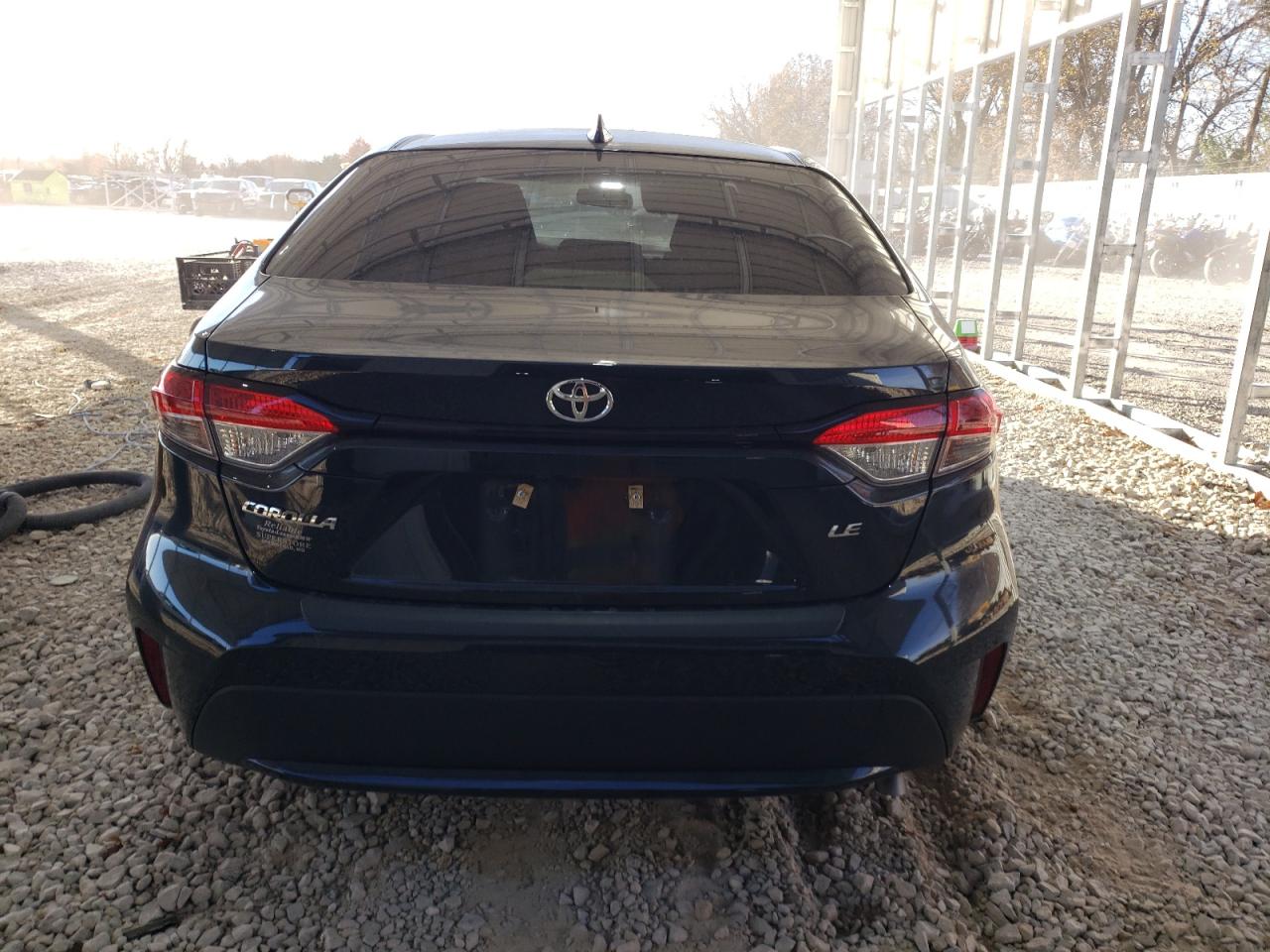 2022 TOYOTA COROLLA LE VIN:JTDEPMAE4NJ203493
