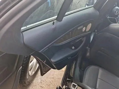 2021 Mercedes-Benz E 300 VIN: