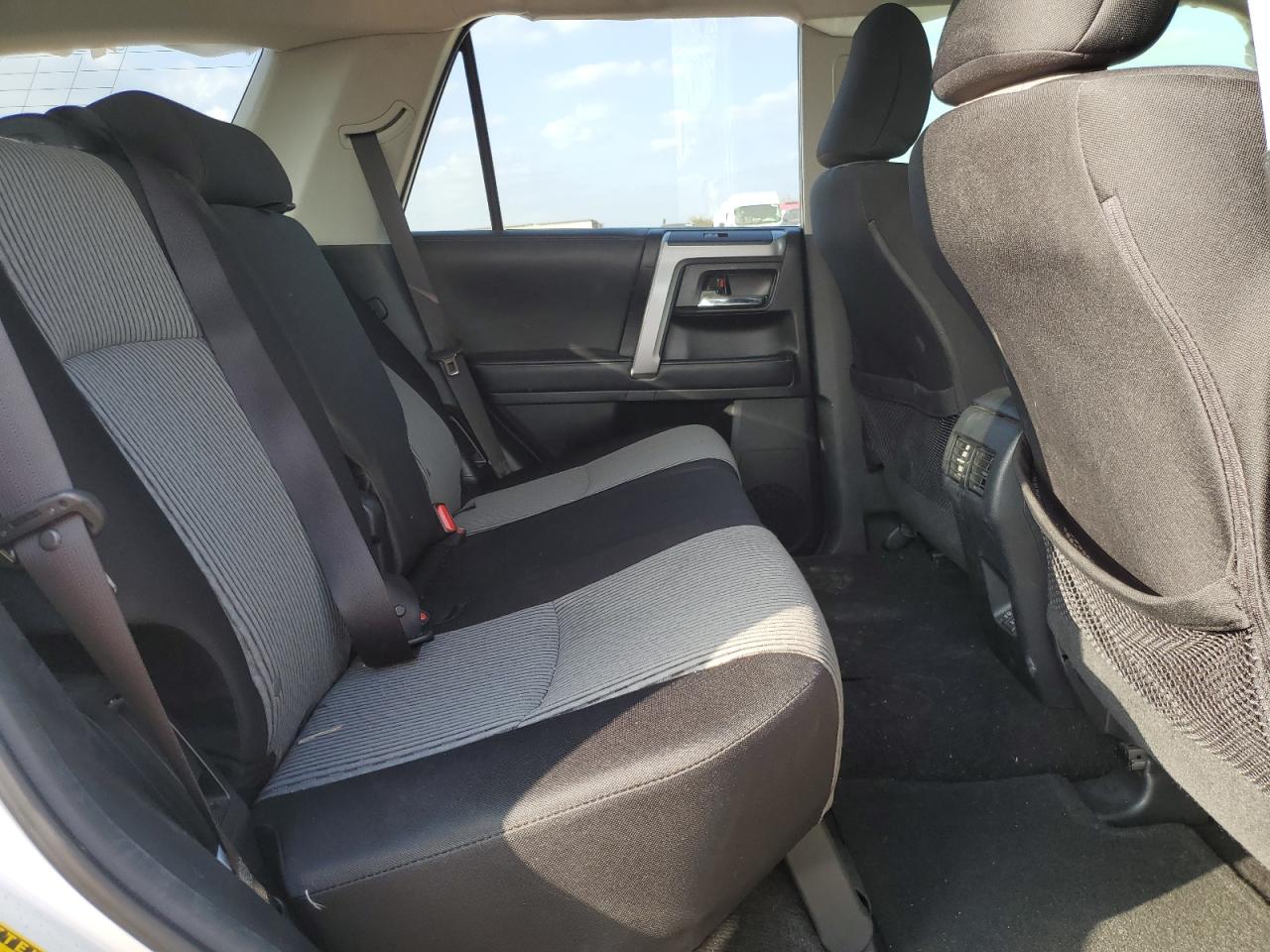 2022 TOYOTA 4RUNNER SR5 VIN:JTEEU5JR4N5260461