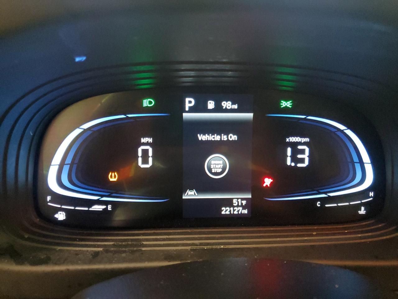 2024 HYUNDAI VENUE SEL VIN:KMHRC8A32RU306236