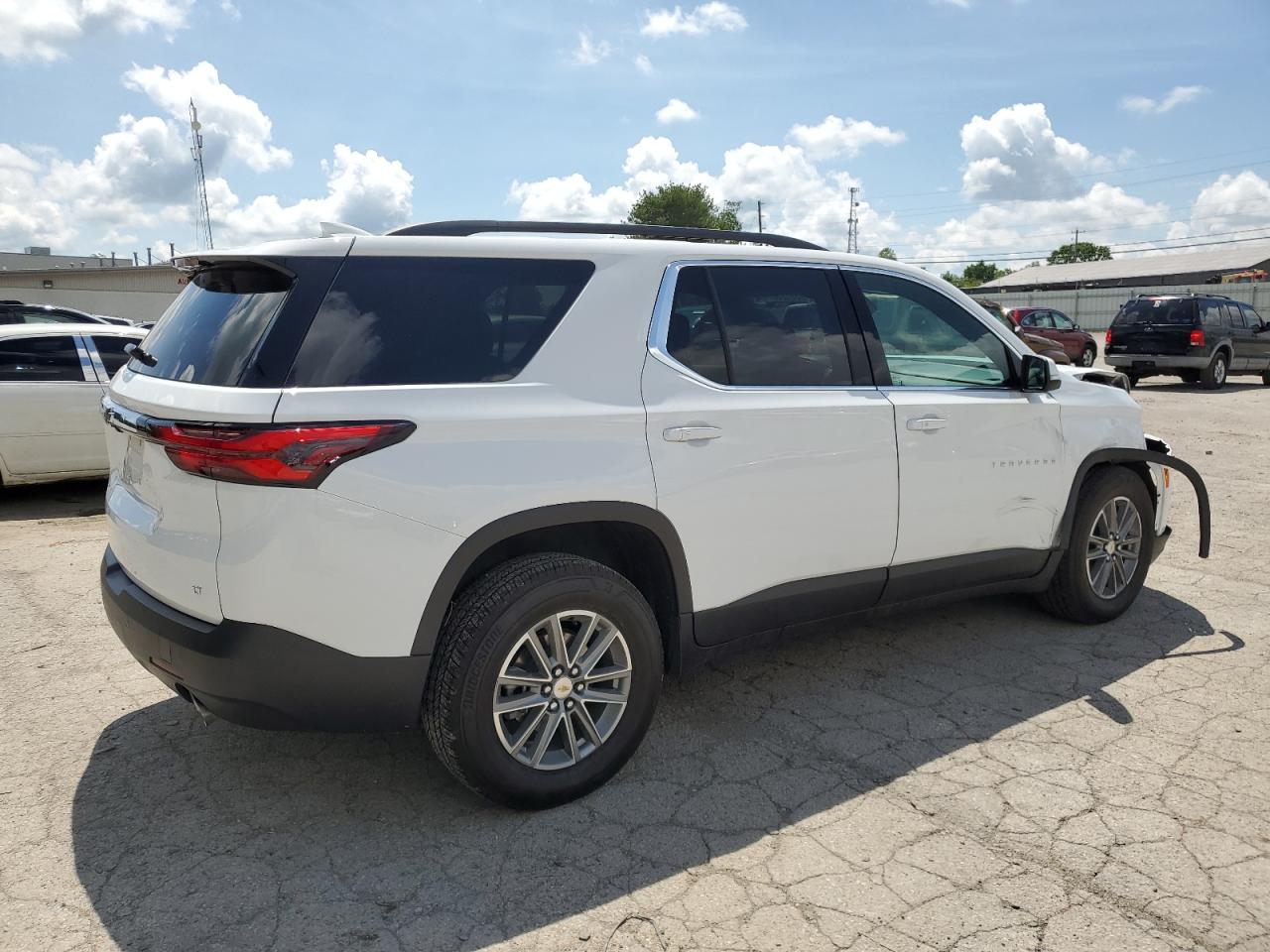 2023 CHEVROLET TRAVERSE LT VIN:1GNEVGKW4PJ144972