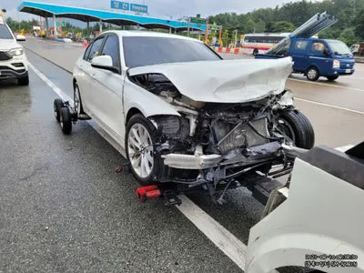 2017 BMW 320 WBA8C5104HK857926 VIN:WBA8C5104HK857926