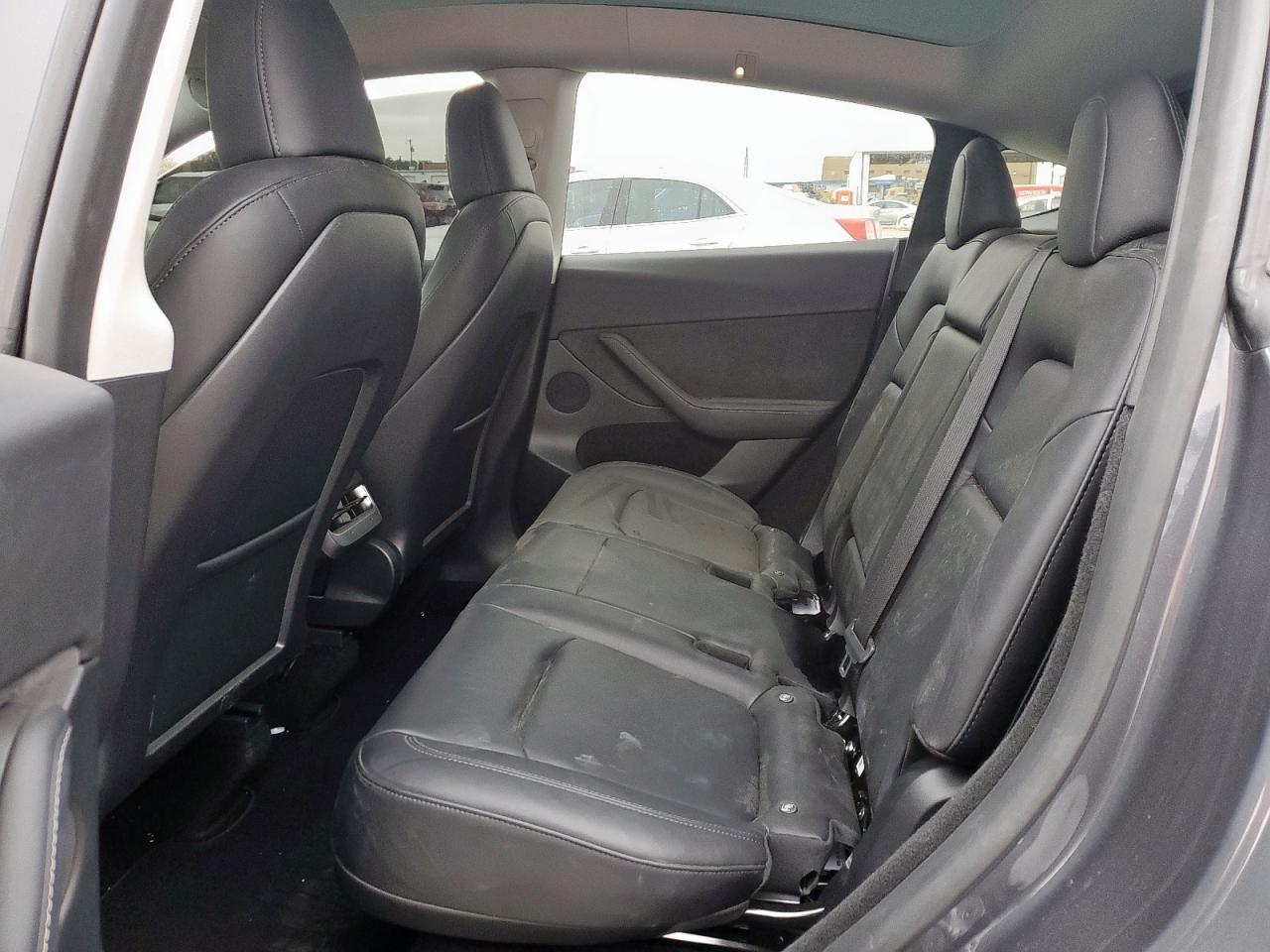 2023 TESLA MODEL Y  VIN:7SAYGDEF0PF976846