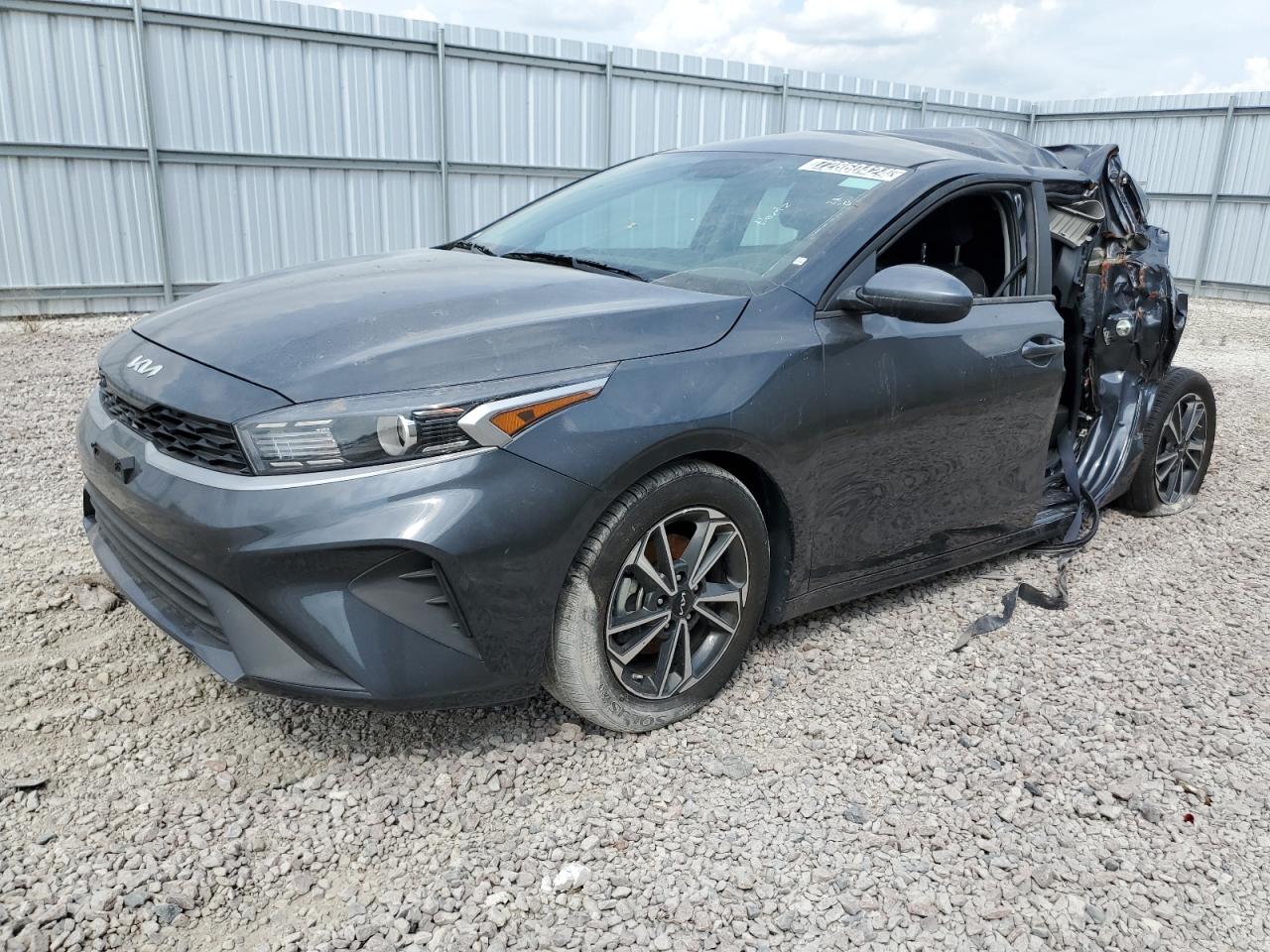 2023 KIA FORTE LX VIN:3KPF24AD8PE552621