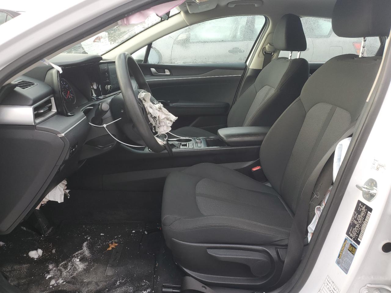 2022 KIA K5 LXS VIN:19UUA5669YA055366