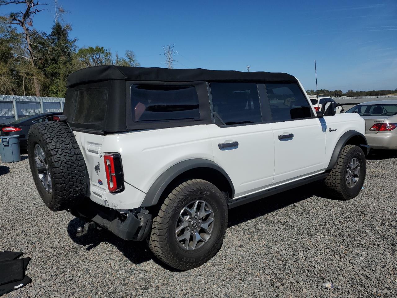 2022 FORD BRONCO BASE VIN:1FMEE5DP1NLA80860