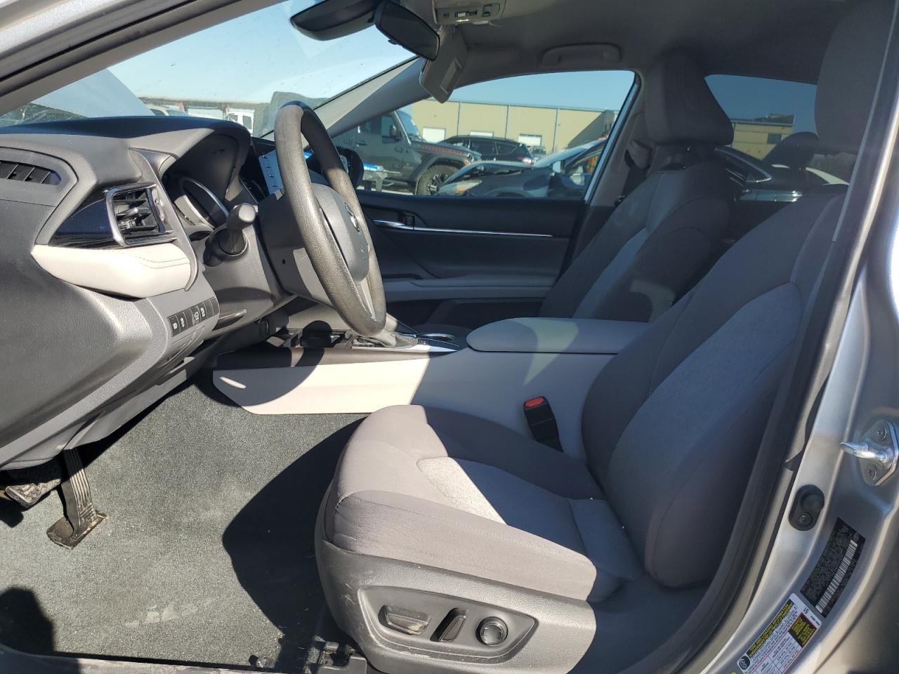 2022 TOYOTA CAMRY LE VIN:4T1C11AKXNU637599